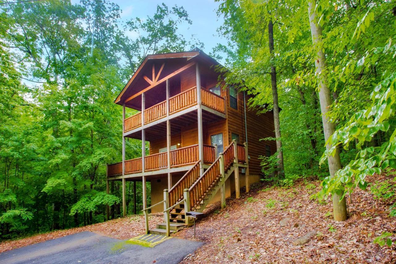 Suite Sensations, Hot Tub, Pool Table, 1089 Free Tickets Each Paid Day, Dollywood And More Pigeon Forge Exterior photo